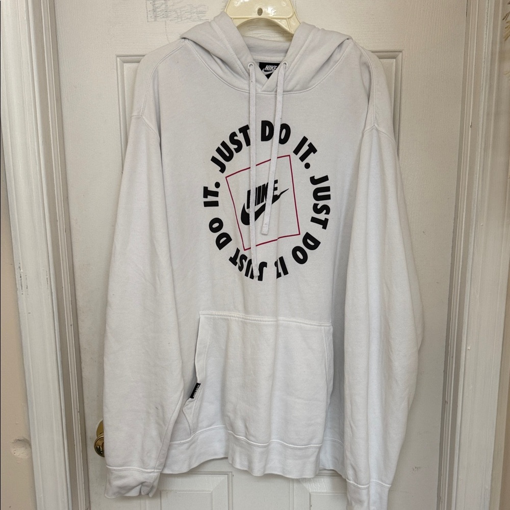 Nike White Hoodie with Black Logo XXL